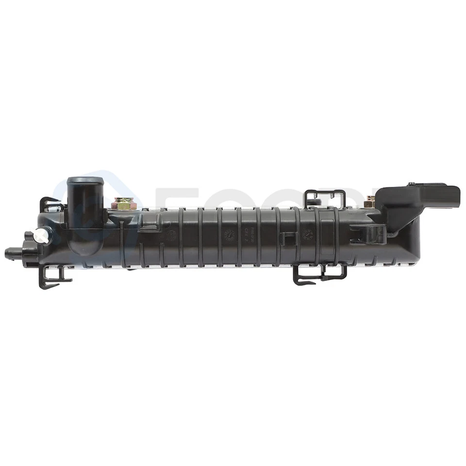 Aluminum Radiator For 2014-2018 Chevrolet Silverado 1500 2015-2018 GMC Yukon XL Foto 4 de 4