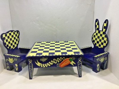 1990 s Muffy Vanderbear Checkmates Chess Game Table Bear Rabbit Chairs