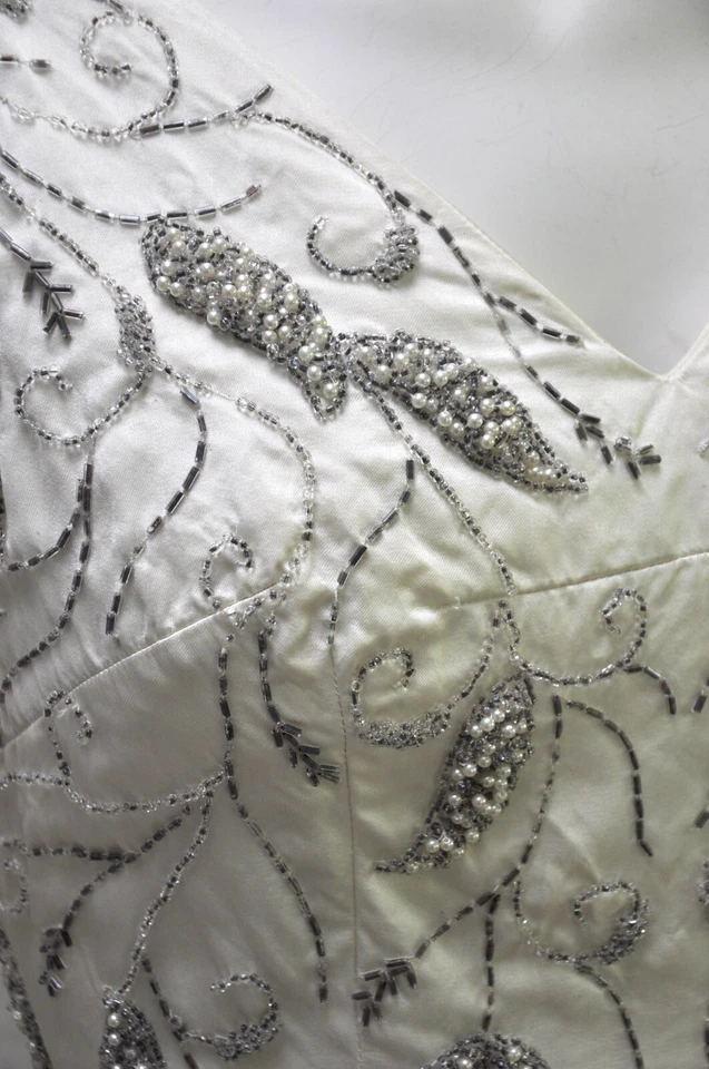 Vintage 1950s Ivory Cream Silk Beaded Sleeveless Wedding Formal Party Dress XS - Image 4 of 4