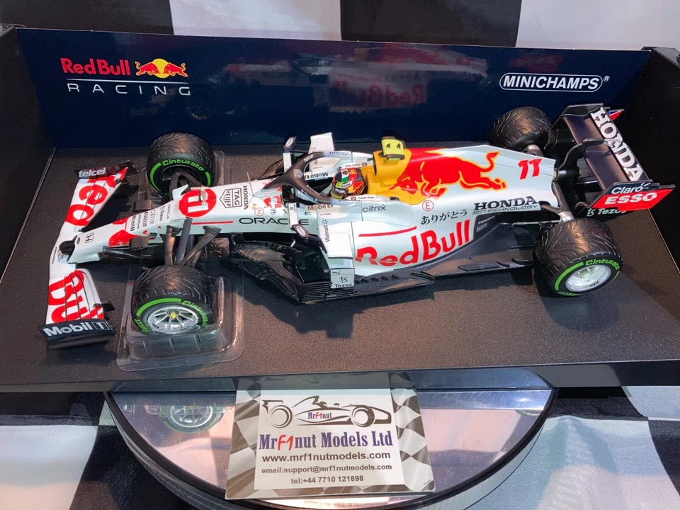 1:18 MINICHAMPS 110211611 Sergio Pérez Red Bull Racing RB16B 3rd Türkisch Gp - Bild 3 von 4