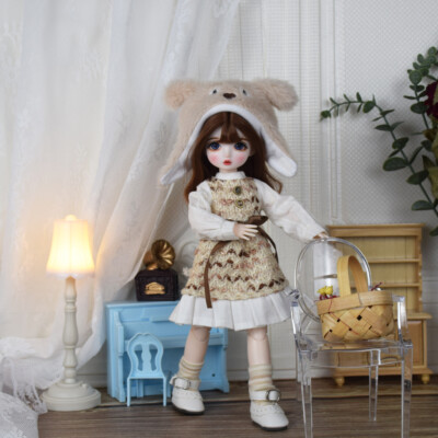 Handmade 1/6 Fashion BJD Doll 30cm Girl Dolls with Cute Hat Dress Outfits Child