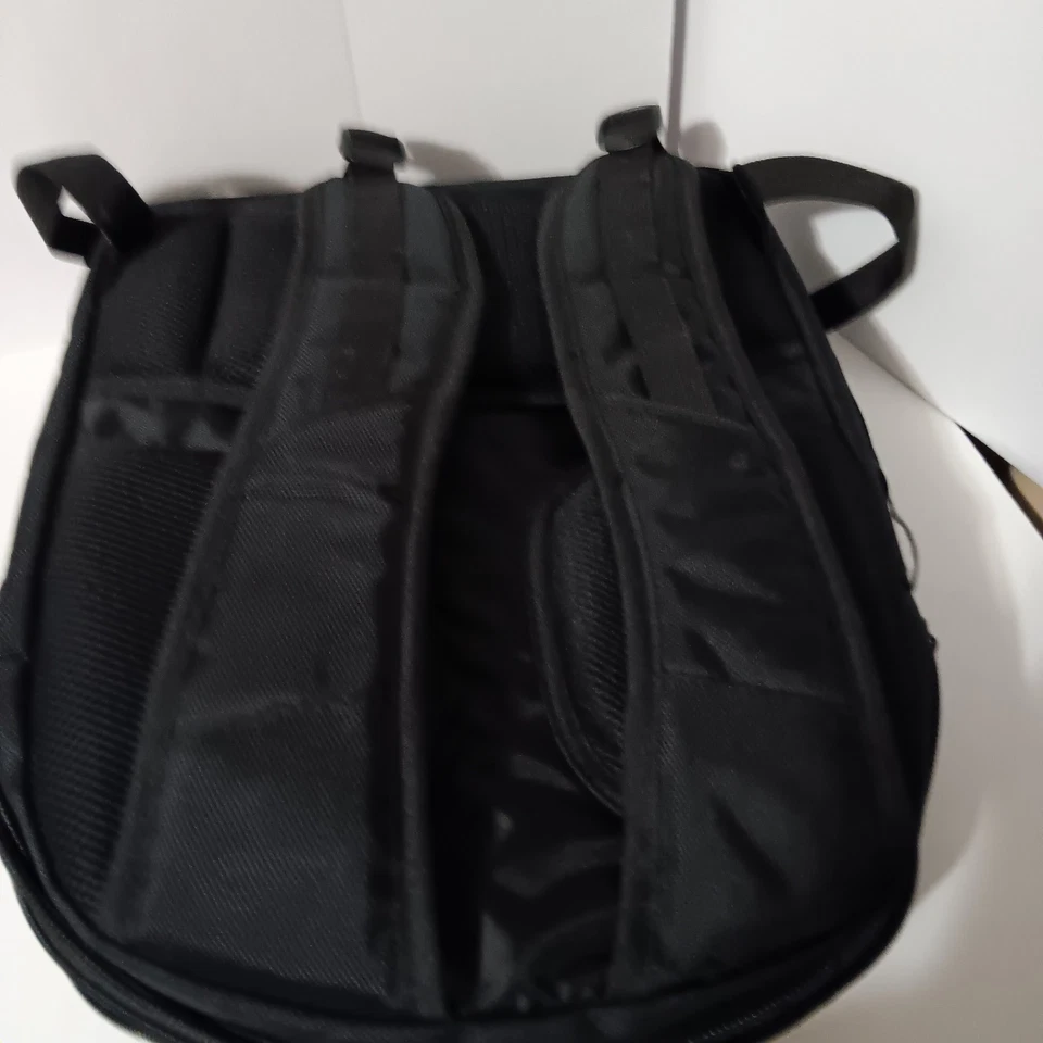 Kenneth Cole Reaction Computer Backpack, 6 compartments, Never Used, see photos - Image 2 of 4