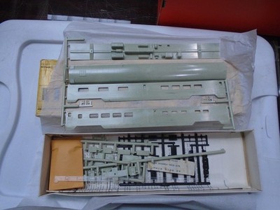 HO E & B Valley Pullman Standard Dining Car Undecorated Passenger NIB