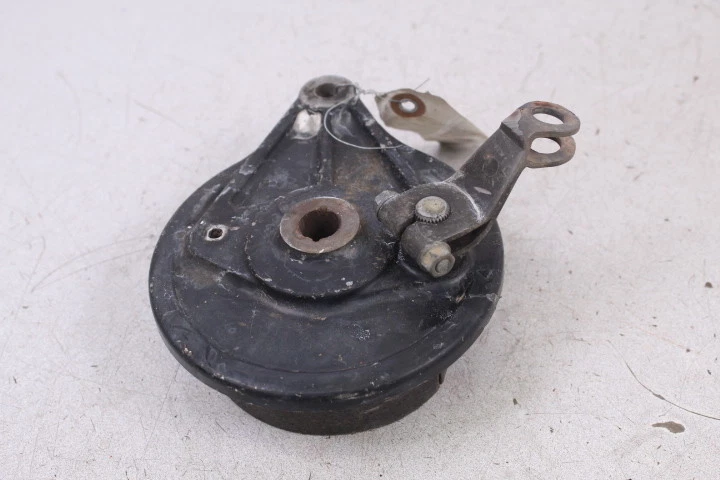 Placa de freio traseira 1982 Honda XL185S XL 185 - Imagem 4 de 4