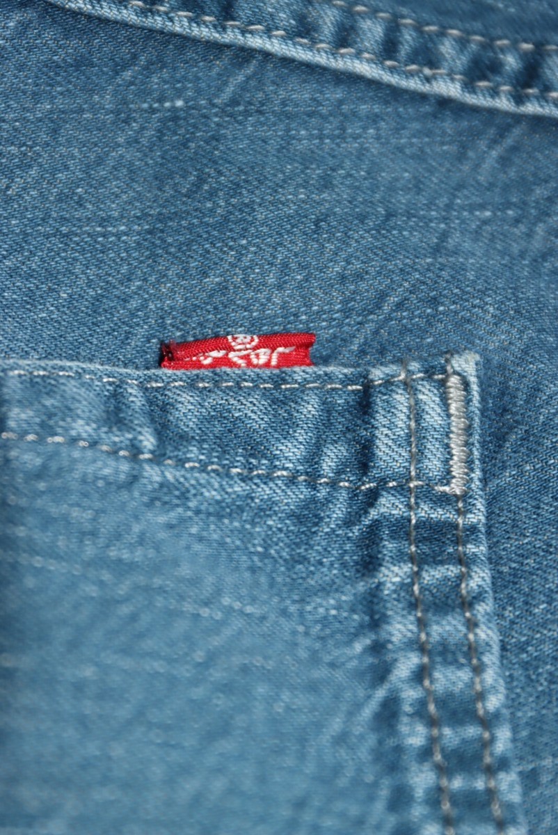 Jeans Levi
