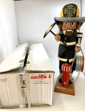 Steinbach Nutcracker SIGNED Firefighter AMERICA'S BRAVEST w/ box Germany MUSICAL