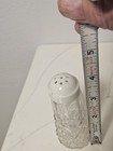 A Group Of 4 Salt And Pepper Shakers — photo 4