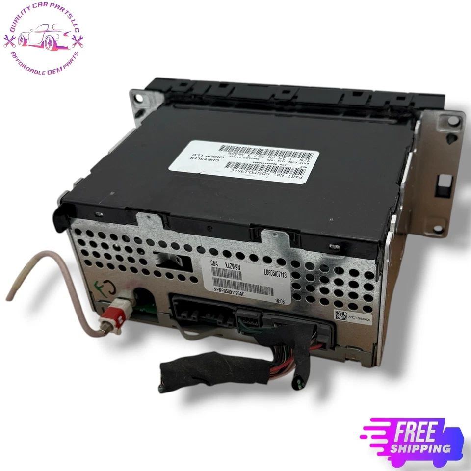 🚗✅ 2007-2014 Chrysler Dodge Jeep AM FM Radio CD Player Aux OEM P05091195AC - Image 3 of 4