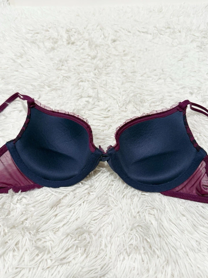 Encaje Floral DKNY - Púrpura Profundo Talla 32C Foto 2 de 4