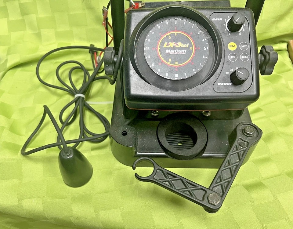 Great - MarCum LX-3TCI True Color Sonar Flasher System Ice FISHING Fish Finder - Image 4 of 4