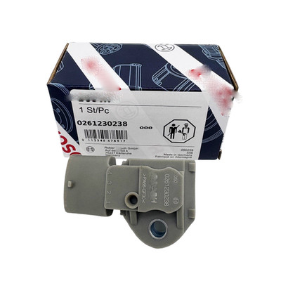 0261230238 Fuel Pressure Sensor Fuel Rail For Volvo S60 S80 V70 XC70 XC90 Bosch