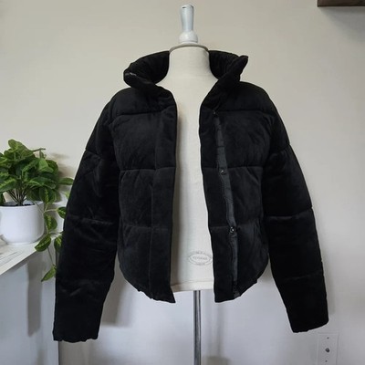 NWT mi ami Francesca's Black Puffer Jacket