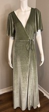 Baltic Born Medium Maxi Dress Green Stretch Vneck Boho Formal Party