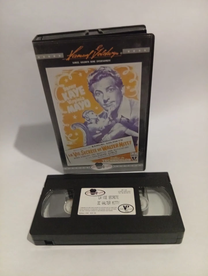 The Secret Life of Walter Mitty Movie VHS Tape Danny Kaye Virginia Mayo Original - Image 2 of 2