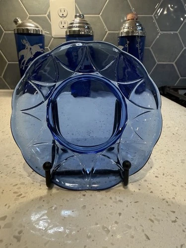 Hazel Atlas Cobalt Ritz Blue Newport Hairpin 6" Sherbet Bread Butter Plate