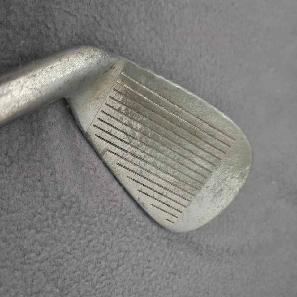WALTER HAGEN JR SERIES III PITCHING WEDGE - Image 4 of 4