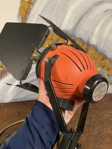 1x Ianaro Varibeam 800W Spot 3 Lamp Photographer Cinema Studio Vintage Orange - Picture 1 of 8