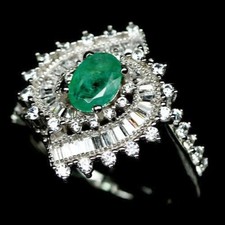 EMERALD GENUINE MINED GEMS SOLID STERLING SILVER 925 RING sz. 8.5