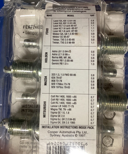 Genuine Champion Spark Plug 38 N12YC Pack of 4 Plugs - Picture 3 of 9