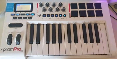 M-Audio AXIOM PRO 25 USB MIDI Controller 25-Key Keyboard with DAW HyperControl - Photo 1/3