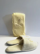 New Plaza Athenee NY Hotel Spa Plush Slippers Slip On Unisex One Size