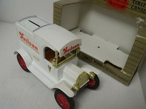 Ertl1 25 Replica Ford 1913 Model T Van Bank Canadian Neilson S Vg Cond W Box Ebay