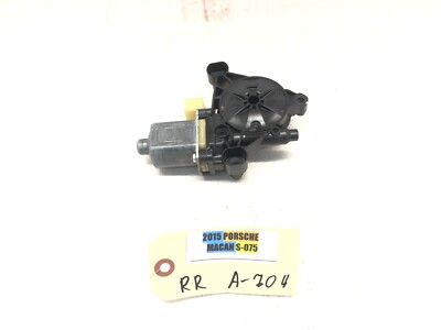 2015-2018 PORSCHE MACAN RIGHT PASSENGER REAR DOOR WINDOW REGULATOR MOTOR OEM