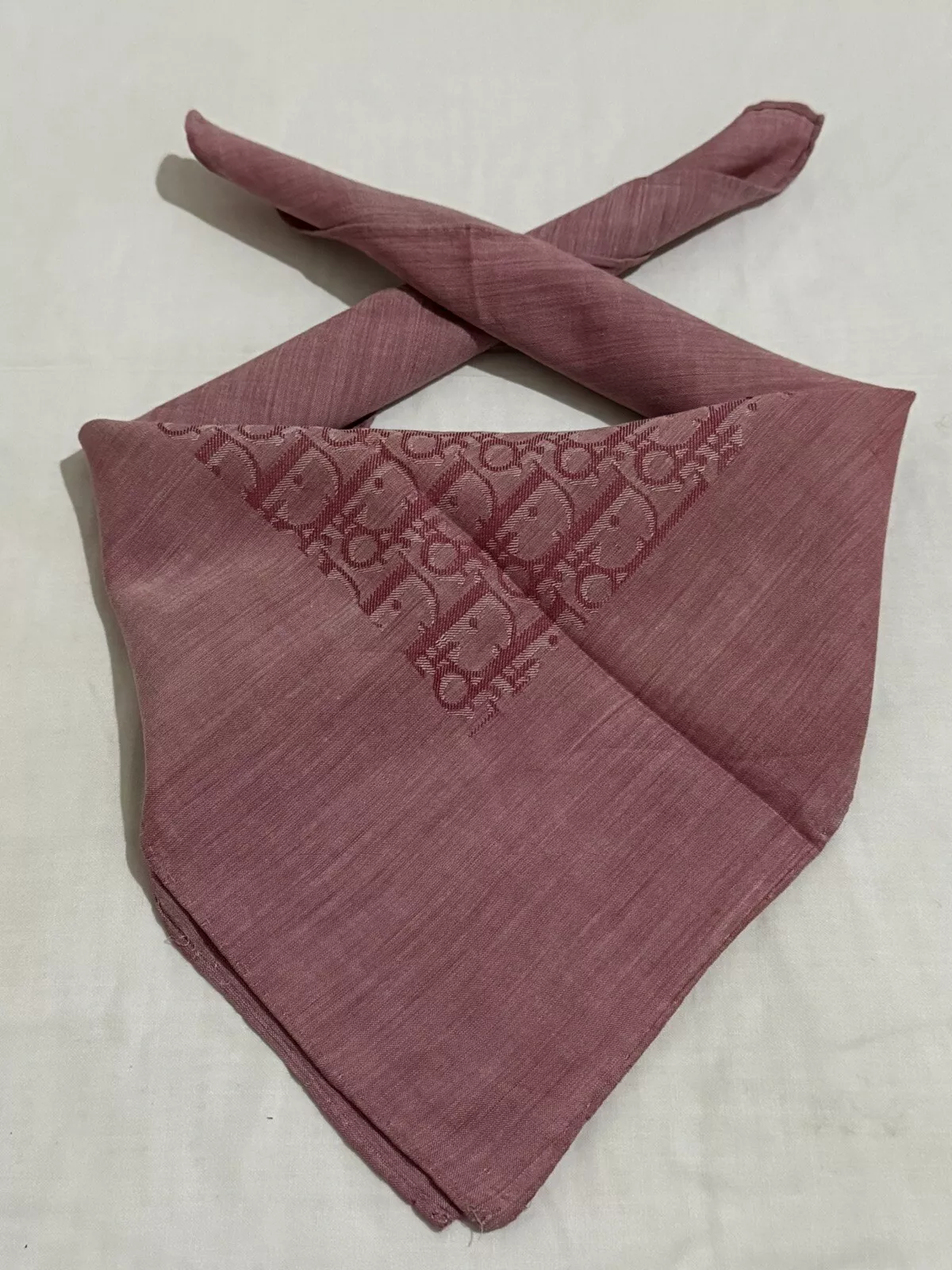 Mouchoir Dior mono oblique rouge 47 cm