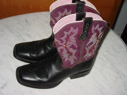 Ariat Tombstone 10015390 Black/Plumb Western Youth Boots! Size 4Y - Picture 4 of 14