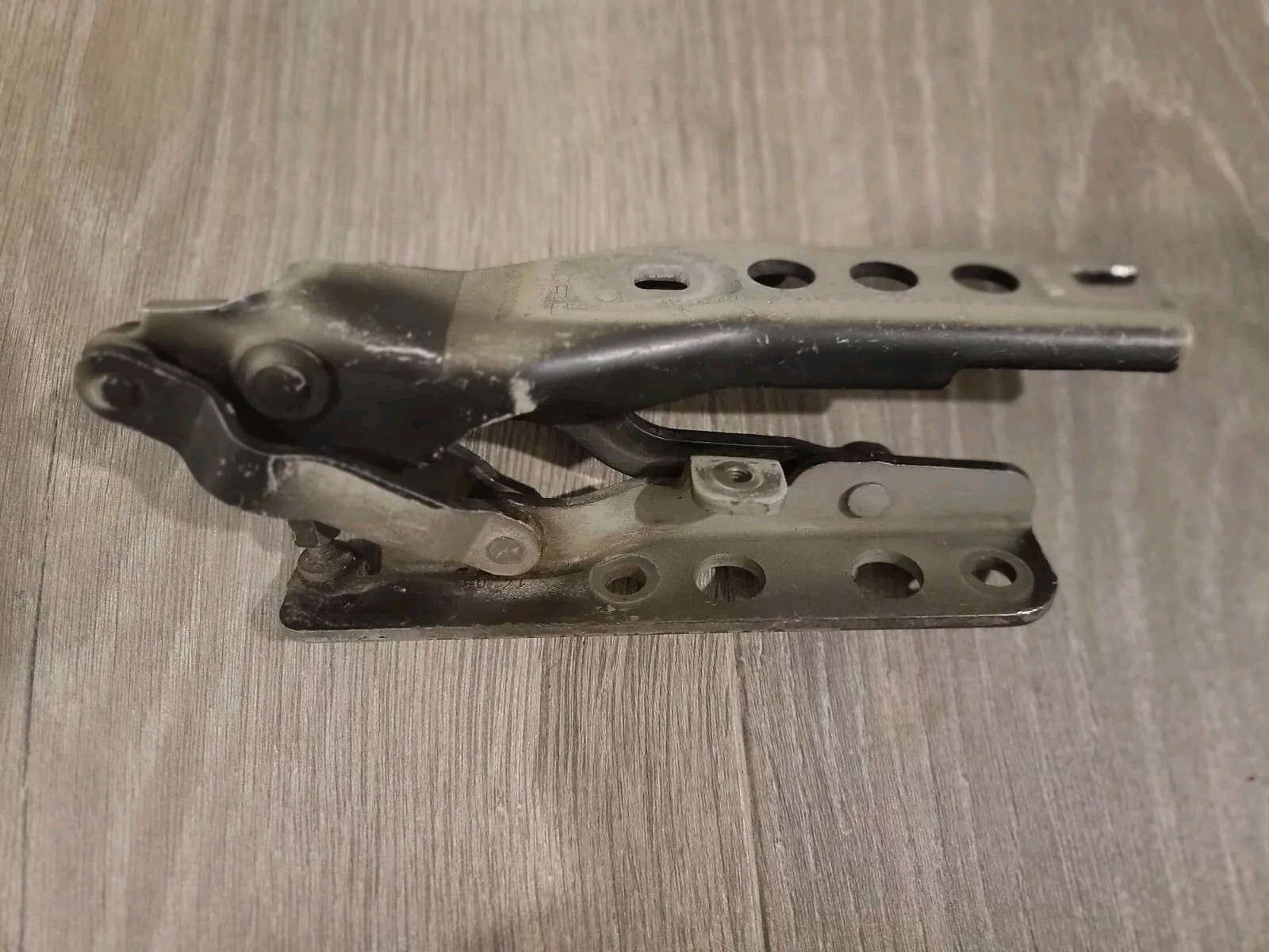 97-08 Audi A6,S6,RS6 C5 Lamborghini Gallardo Left Hood Hinge Prop Strut Bracket
