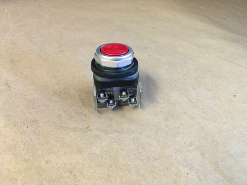 Allen Bradley 800T-A... Ser T Red Button Momentary  (KB)