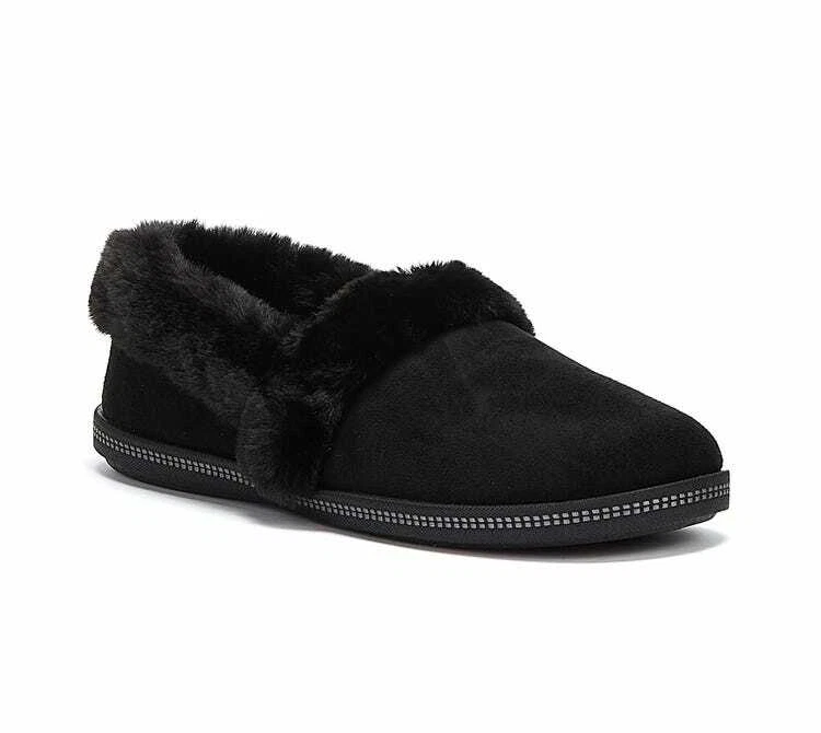 Skechers house sales slippers