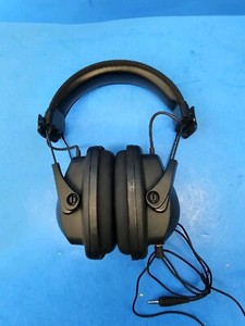 Howard Leight By Sperian Headphones Headband Black Wired 