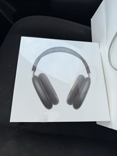 Apple AirPods Max Wireless Bluetooth Over-Ear Headphones Black