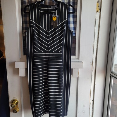 Bold Elements Women's Black White Striped Sleeveless Round Neck Dress Size L