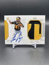 2016 National Treasures Materials Signatures /25 Elias Diaz #166 Rookie Auto RC