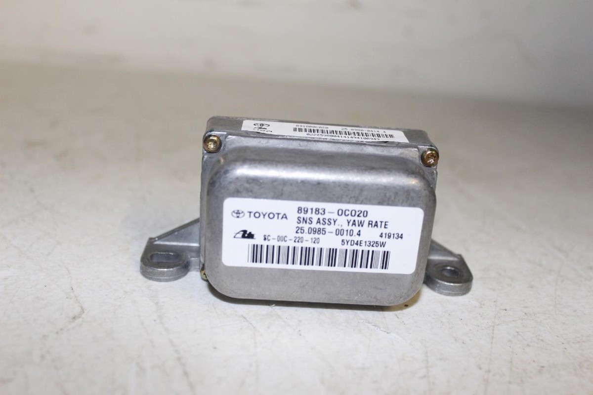 2003-2007 TOYOTA SEQUOIA YAW RATE SENSOR MODULE 89183-0C020