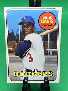 1969 Topps Willie Davis baseball card #65 Los Angeles Dodgers Vintage Card