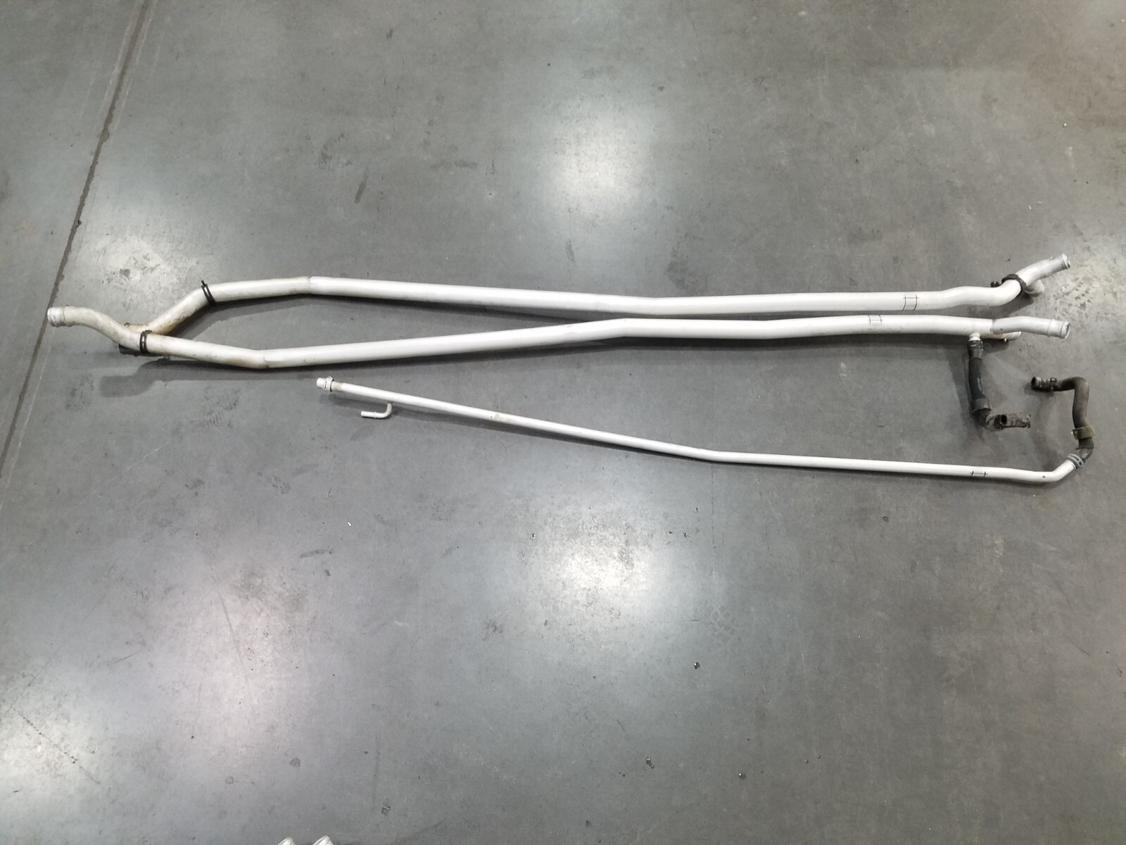 2017 Lamborghini Huracan LP580-2 Coolant Hoses / Tubes #8260 F5