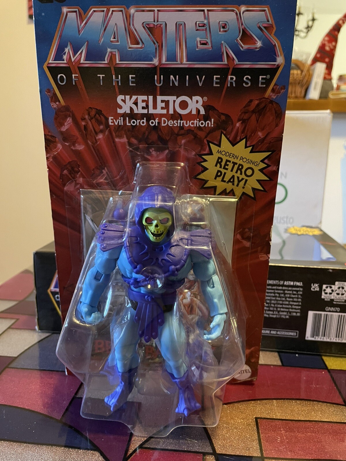 MATTEL MOTU ORIGINS HE-MAN MASTERS OF THE UNIVERSE SKELETOR