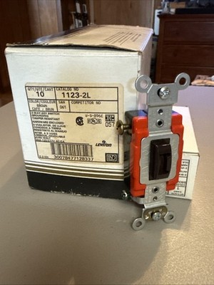 10 LEVITON SPEC GRADE 1123-2L Brown  KEY SWITCH  20 A 120/277 VAC. NO KEYS.
