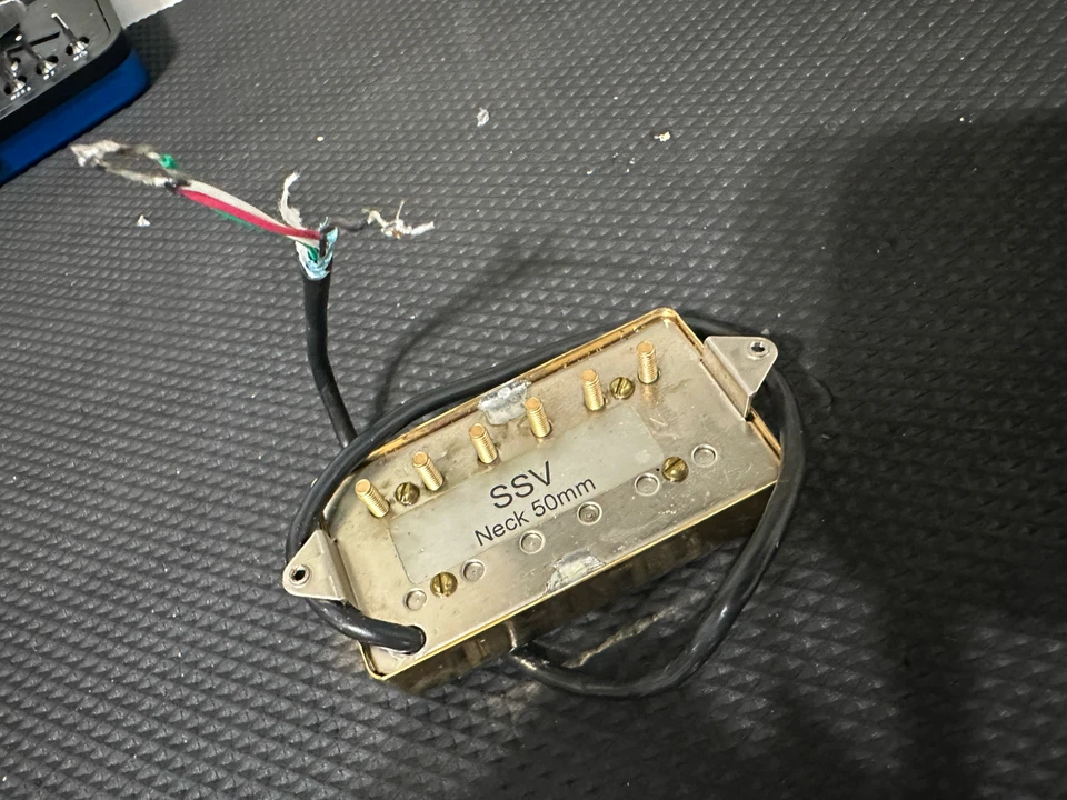 Camioneta de cuello Suhr SSV Humbucker venta al por menor $160 Foto 3 de 4