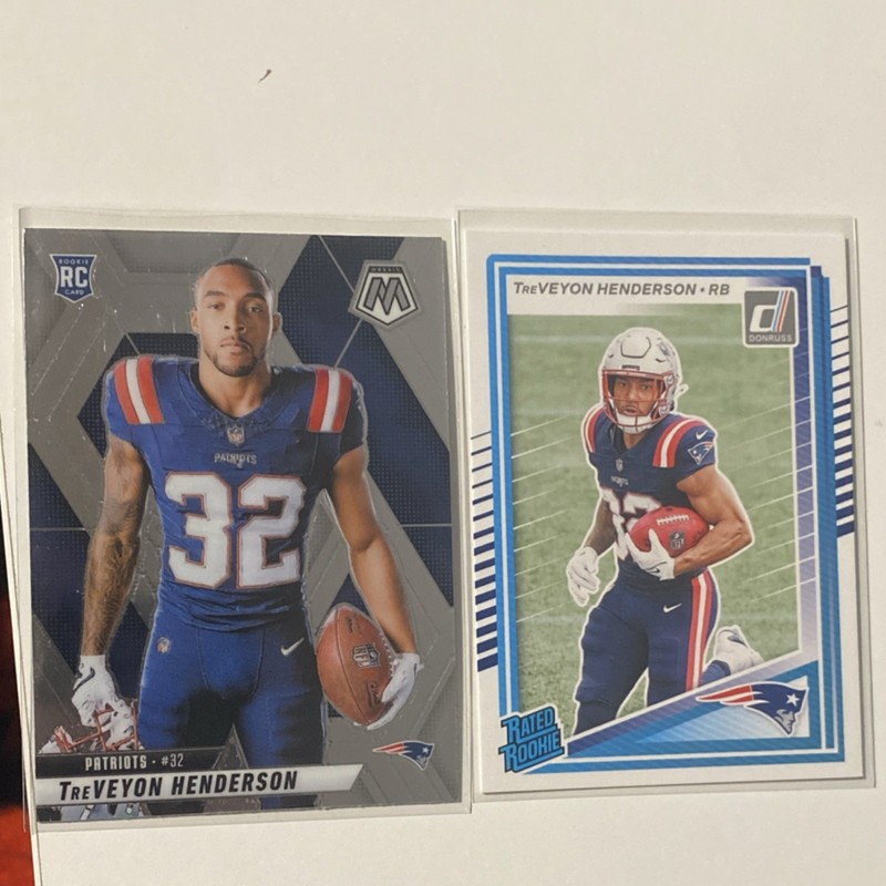 Panini Mosaic & Donruss Rookie TreVeyon Henderson Patriots Card Lot of 2
