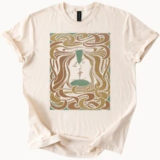 Aesthetic Kissing Faces Graphic Tee Art Nouveau Style