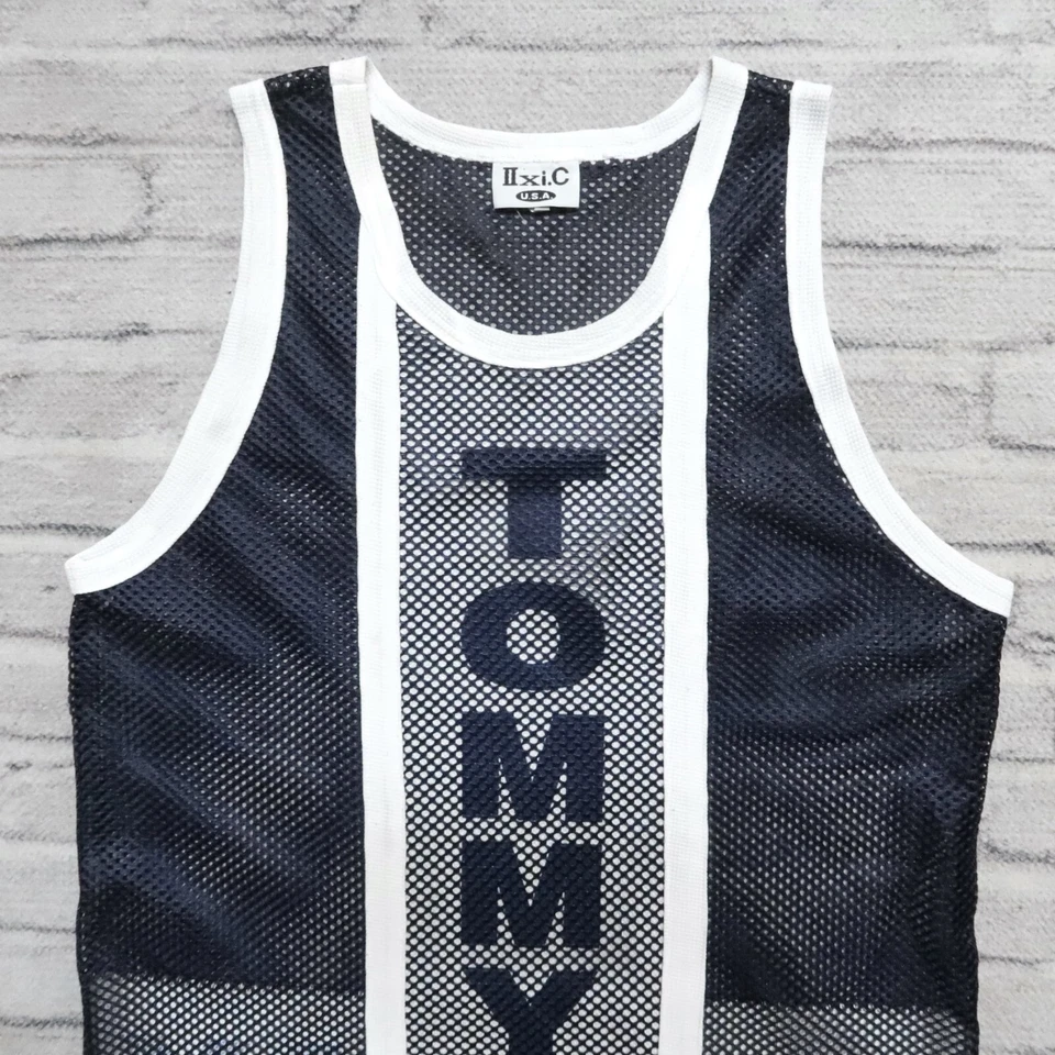 Camiseta deportiva de baloncesto Tommy Sports de malla vintage años 90 Hilfiger Foto 2 de 4