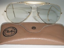 VINTAGE B L RAY BAN GEP GREY TONE CRYSTAL SELF DARKENING OUTDOORSMAN SUNGLASSES