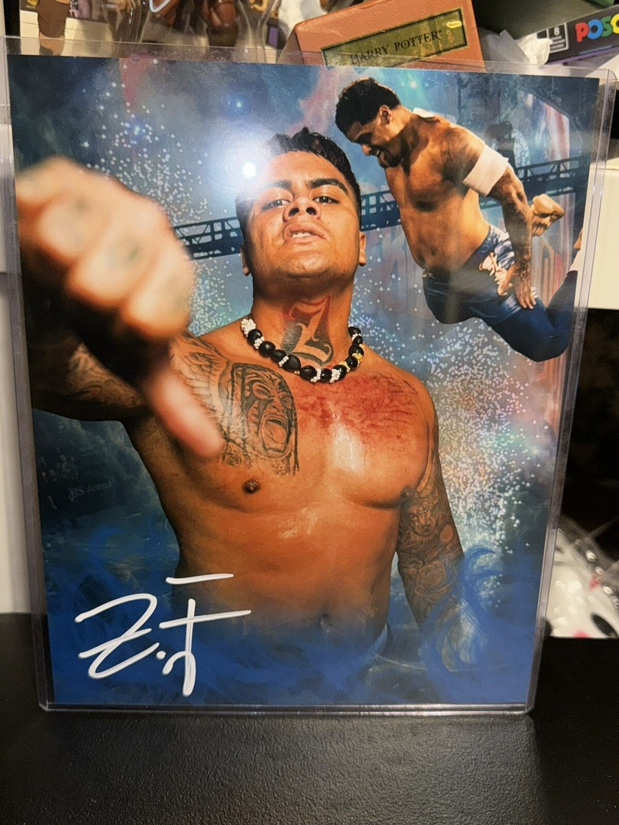 RK-5444　fatu Jacob Fatu 2025 Topps Chrome WWE #100 Gold Geometric