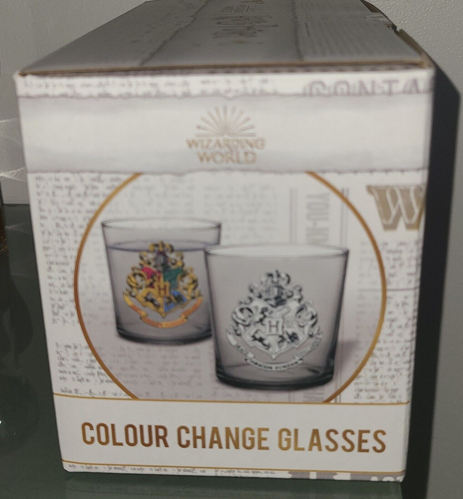 NIB Harry Potter Color Changing Glasses 2 Piece Set. 10.14oz Glasses