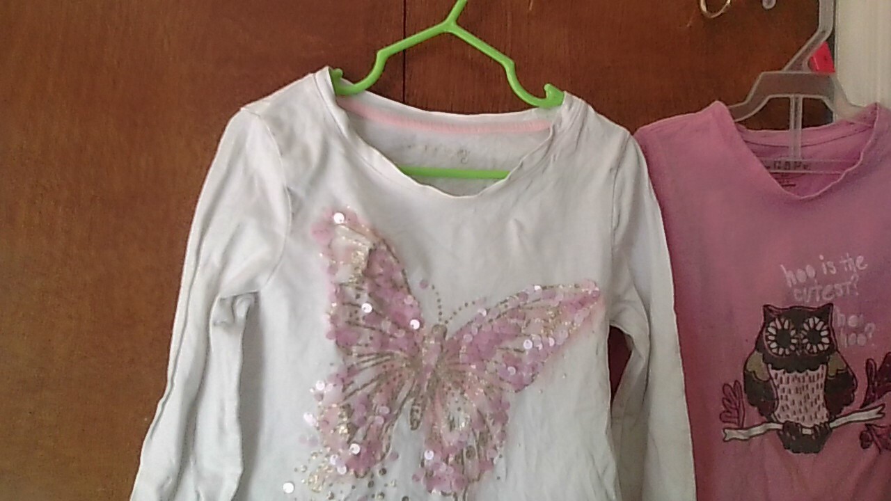 Picture 4 of 24