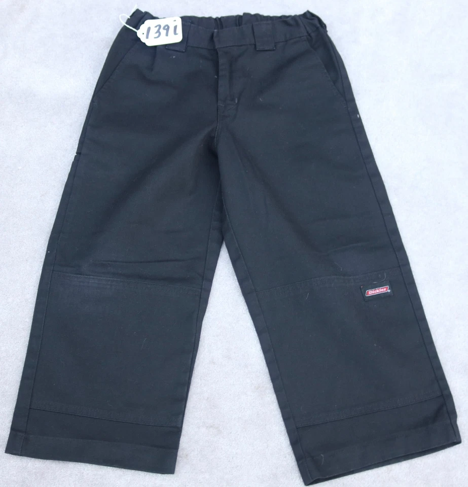DICKIES PANTS FOR BOYS SIZE -10H - W26 X L19. TAG NO. 139i - Image 4 of 4